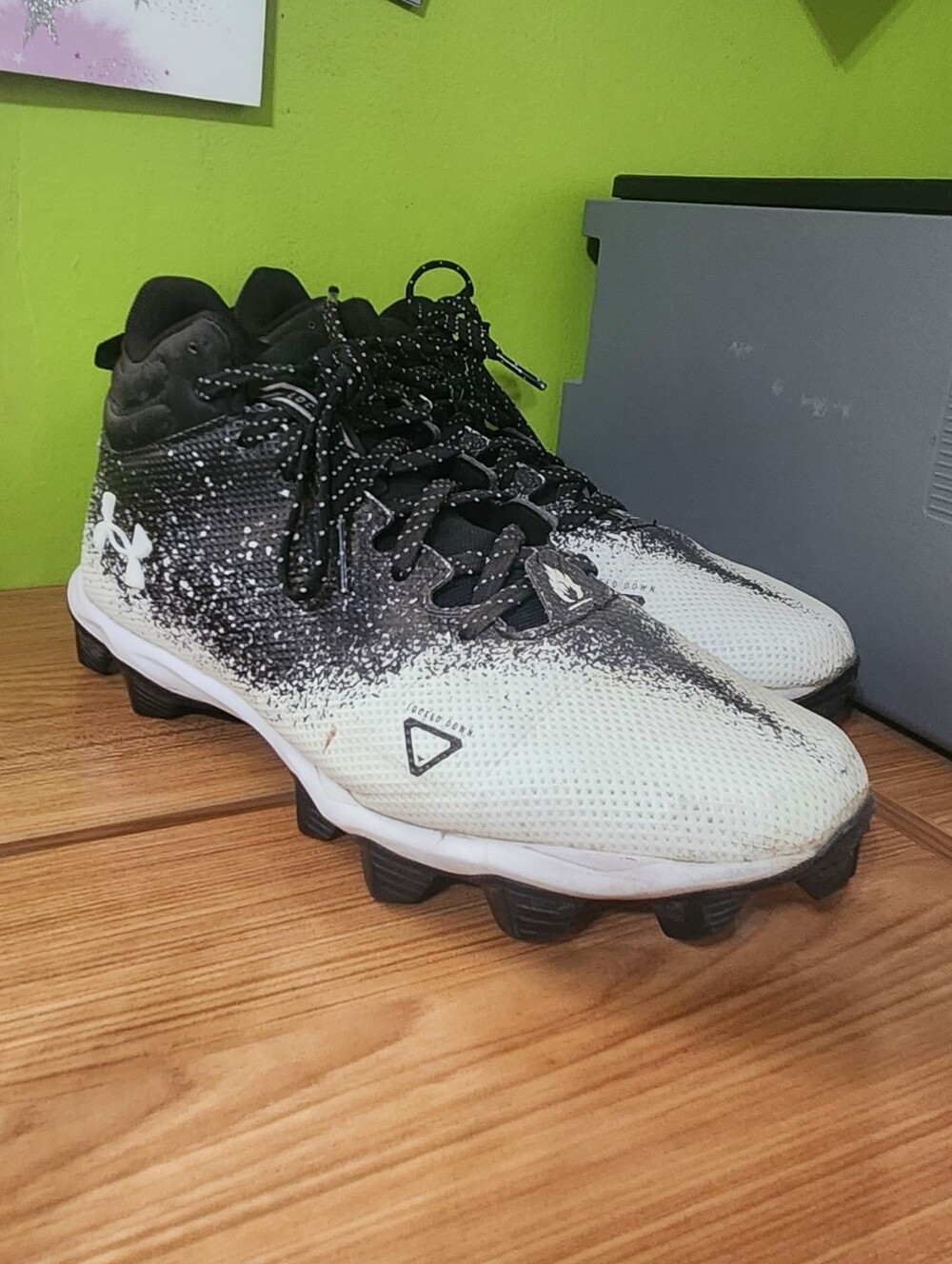 Under Armour Black and White Speckled Football Cleats